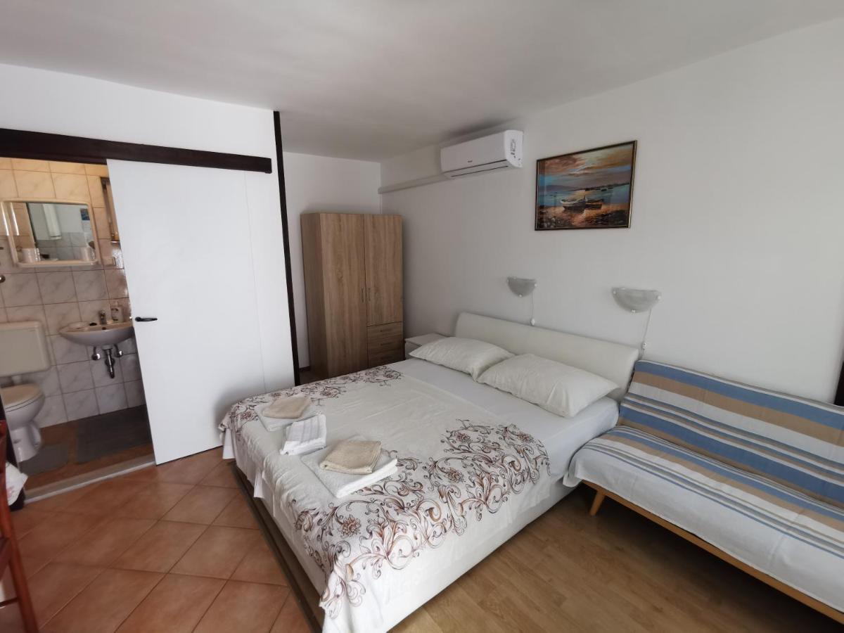 Studio Apartments Jasminka Selce Dış mekan fotoğraf